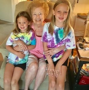 Meet your Posher, Dora